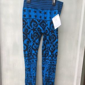 NUX star leggings, one size. New with tags!